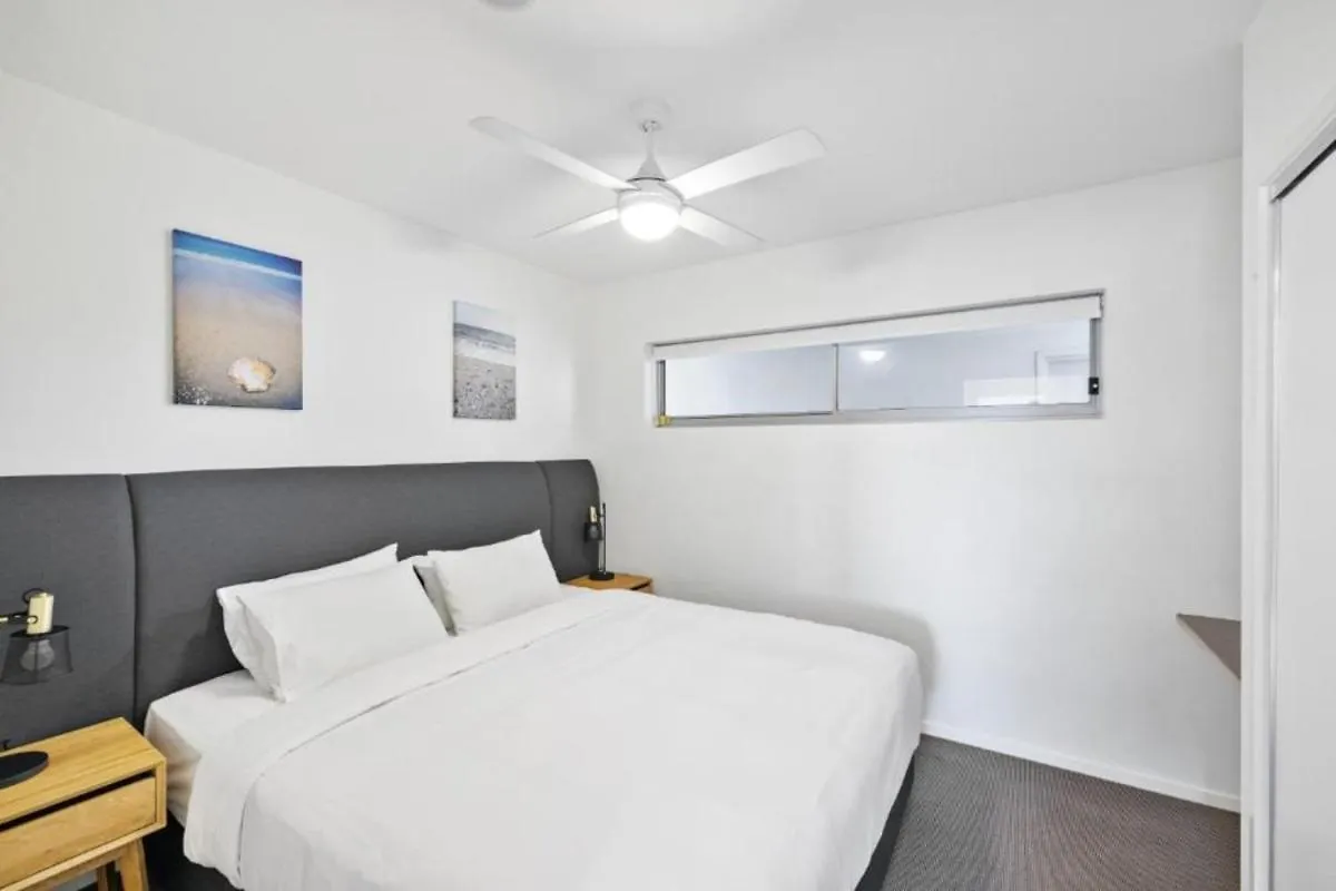 Waterline At Oceanside Hotel Kawana Waters 0*,